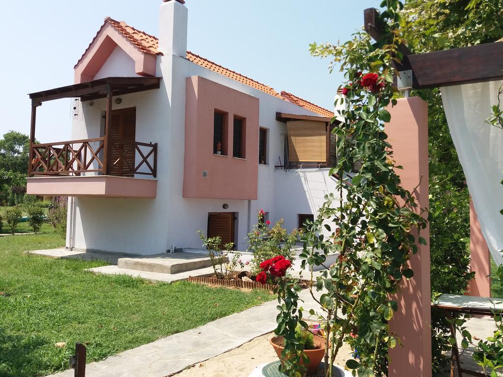 Evgenia Maisonette Ierissos Dış mekan fotoğraf